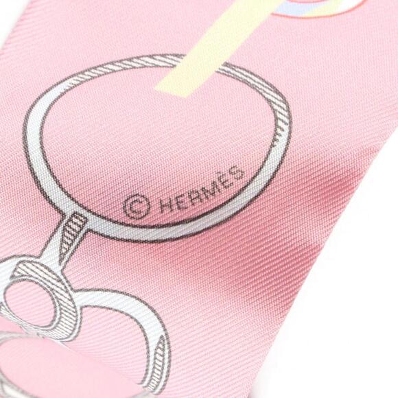 HERMES Cream Silk Scarf - Picture 2 of 3